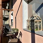 Tsi Nos Con Giardino E Balcone アパート