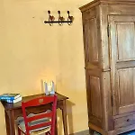 Tsi Nos Con Giardino E Balcone Appartement