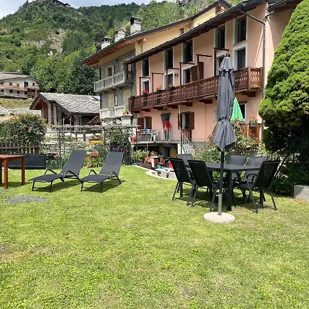 Tsi Nos Con Giardino E Balcone 라살