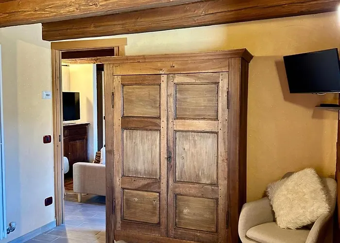 아파트 Tsi Nos Con Giardino E Balcone